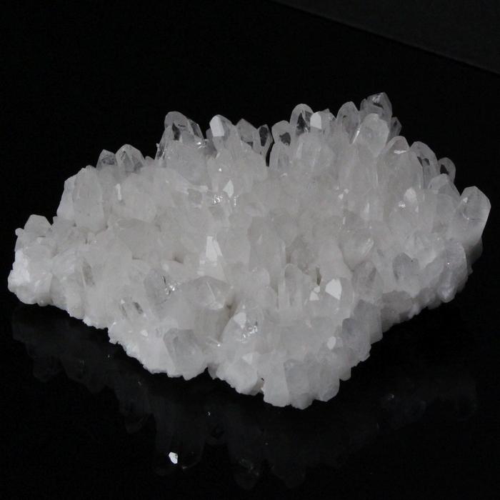 水晶 クラスター 【おすすめの逸品】 原石 水晶クラスター 天然水晶