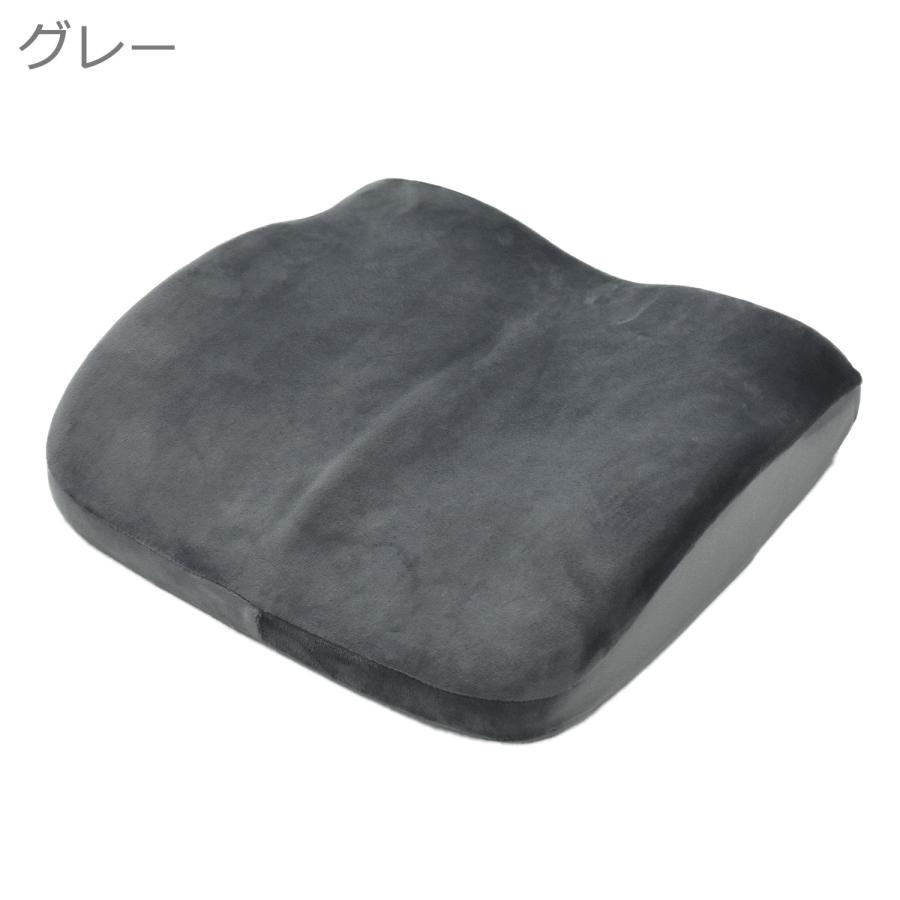 低反発クッション 40×39×9cm （お尻フィット） もちもちフィット