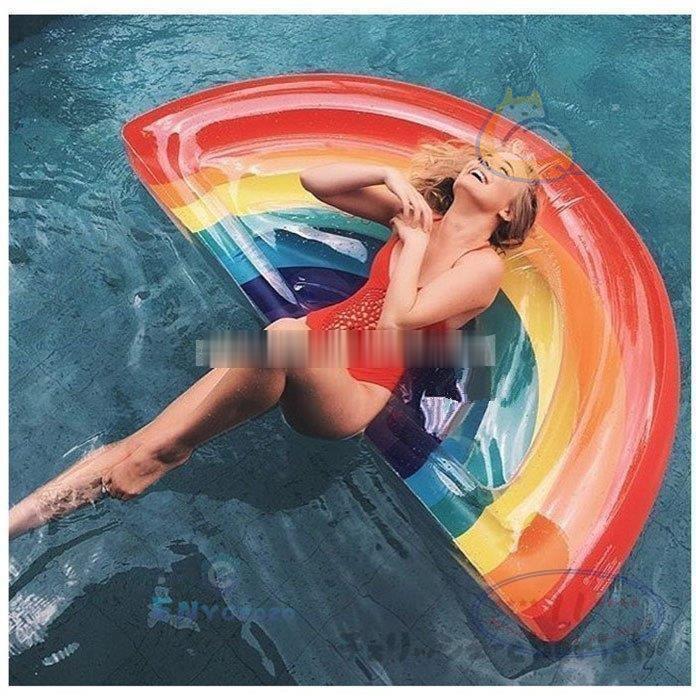 新着商品 浮き輪 ビッグフロート 大人 うきわ 浮輪 虹 レインボー インスタ映え 可愛い おしゃれ エアーマット 水遊び 海水浴 ビーチ ビッグサイズ 巨大 180 90cm 正規激安 Turningheadskennel Com