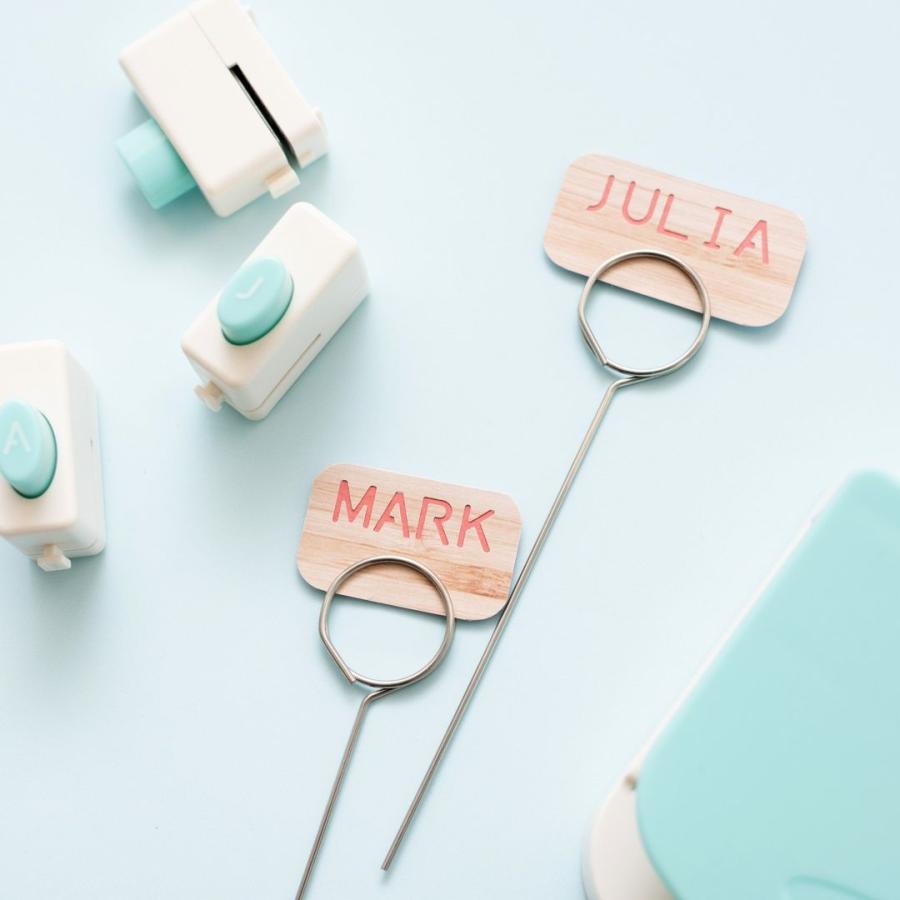 ワード アルファベットパンチボード WR Word Punch Board クラフトパンチ 手芸 スクラップブッキング ペーパークラフト