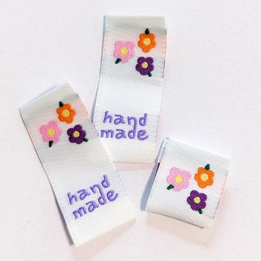 502 ￼ミニりんごちゃん￼　刺繍タグ＊10枚　ピスネーム　ラスト1点 刺繍タグ（りんご）18枚 挟み込み 折り込みタグ 布タグ 幅20mm ab-488