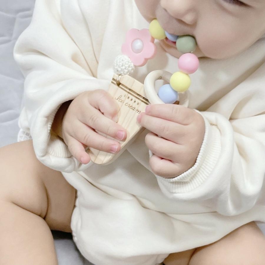 LABRO アイスクリーム 星 花 歯固め 木製 木のおもちゃ 赤ちゃん