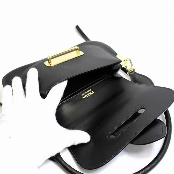 PRADA プラダ バッグ ショルダーバッグ レディース ブランド 30 PRADA プラダ バッグ ショルダーバッグ レディース ブランド 30