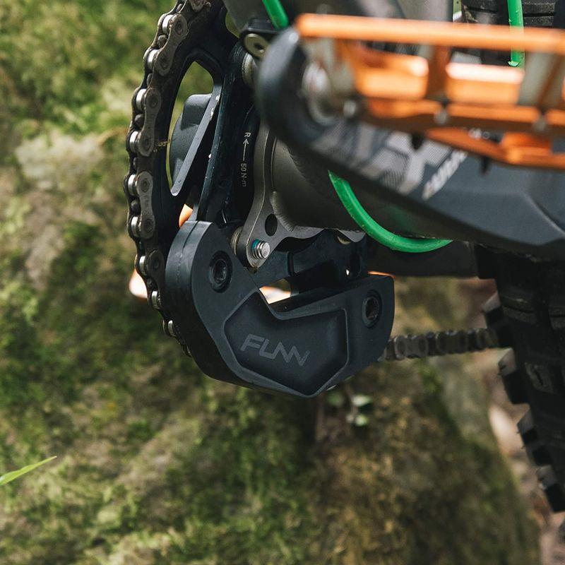 最新な Funn ファン ジッパバッシュ Zippa Bash 自転車 Mtb用バッシュガード 34t 36t チェーンリングプロテクター Kameichi Co Jp