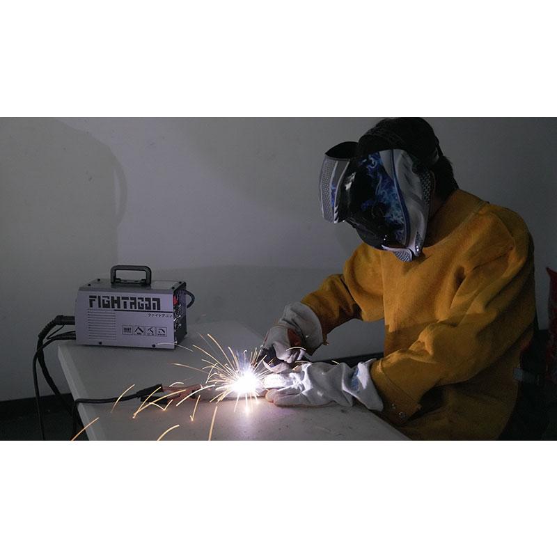 FIGHTAGON 溶接機 半自動溶接機 LED表示 最大出力140A 1台3役 FIGHTAGON 溶接機 半自動溶接機 LED表示 最大出力140A 1台3役