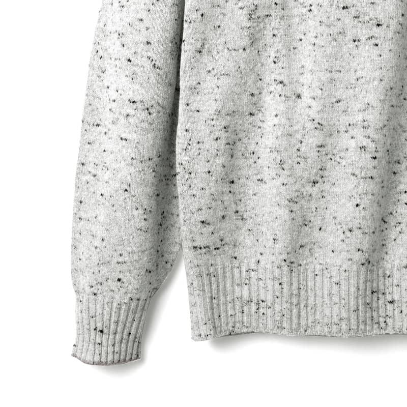 BRUNELLO CUCINELLI / ブルネロクチネリウールカシミヤナイロンメランジミドルゲージクルーネックニット(M4672300)（ホワイト×ブラック×グレー）の画像