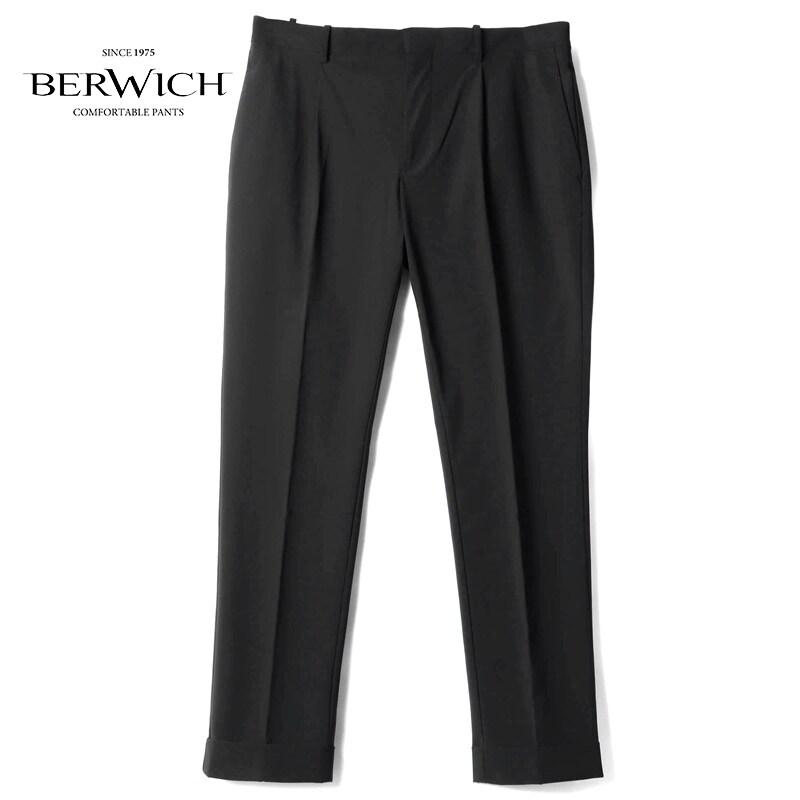 BERWICH（ベルウィッチ） テクノナイロンストレッチ1プリーツ