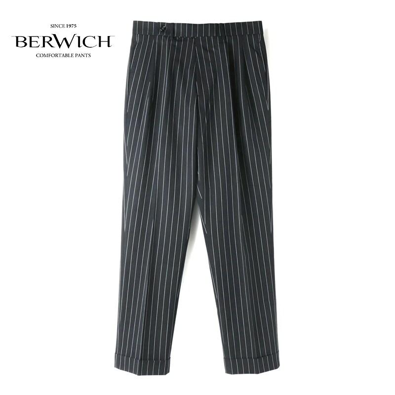 BERWICH（ベルウィッチ） ストライプ柄コットンストレッチ2プリーツ