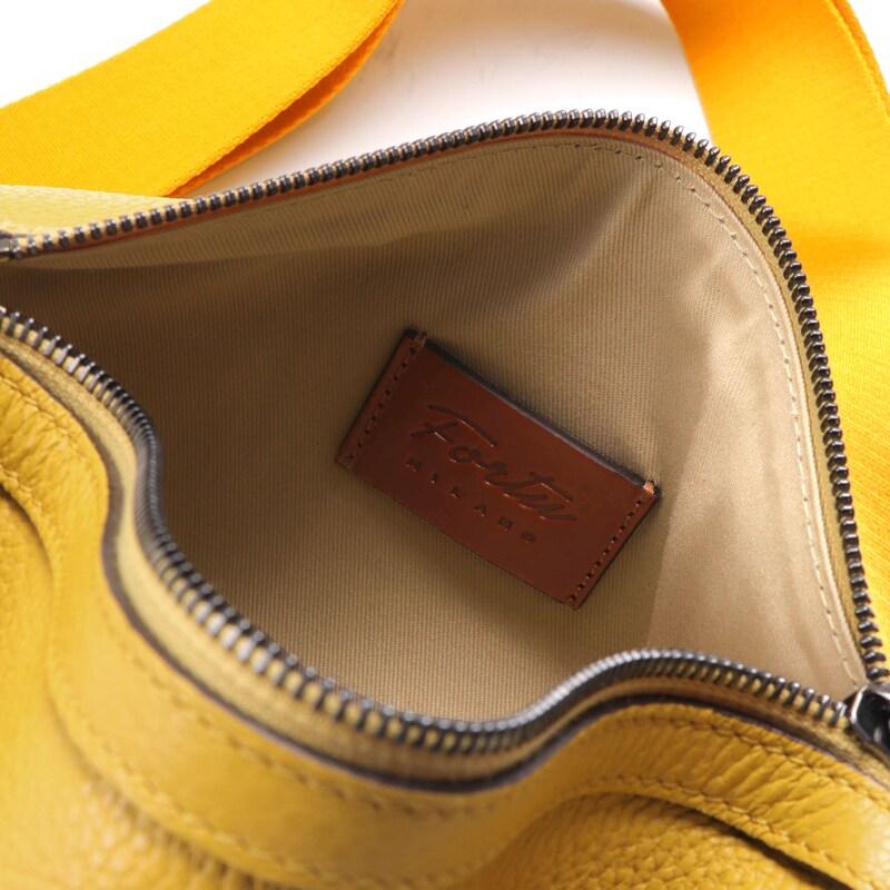 Fortu milano / フォルツミラノ グレインカーフレザーバレル型ショルダーバッグ(LA LINA BAG) （イエロー）の画像
