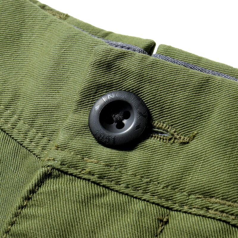 INCOTEX SLACKS / インコテックス スラックス ウォッシュドリネンコットンギャバジンノープリーツショーツREGULAR FIT(15S206/90906) （ミリタリーグリーン）の画像