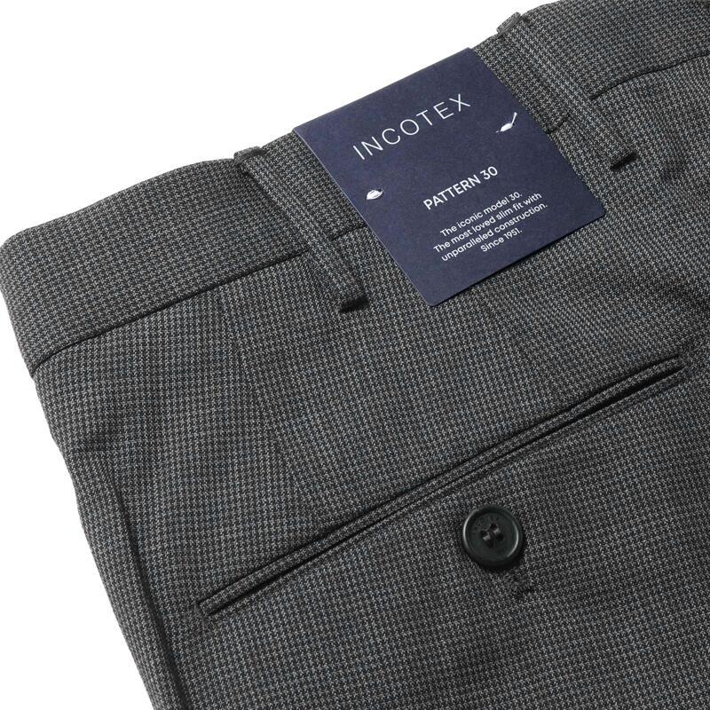 INCOTEX / インコテックス ウールストレッチマイクロ千鳥格子柄1プリーツパンツ31型/SLIM FIT(1T0031/90442) （チャコールグレー）の画像