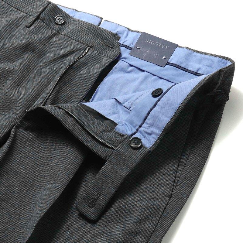 INCOTEX / インコテックス ウールストレッチマイクロ千鳥格子柄ノープリーツパンツ35型/SLIM FIT(1T0035/90442) （チャコールグレー）の画像