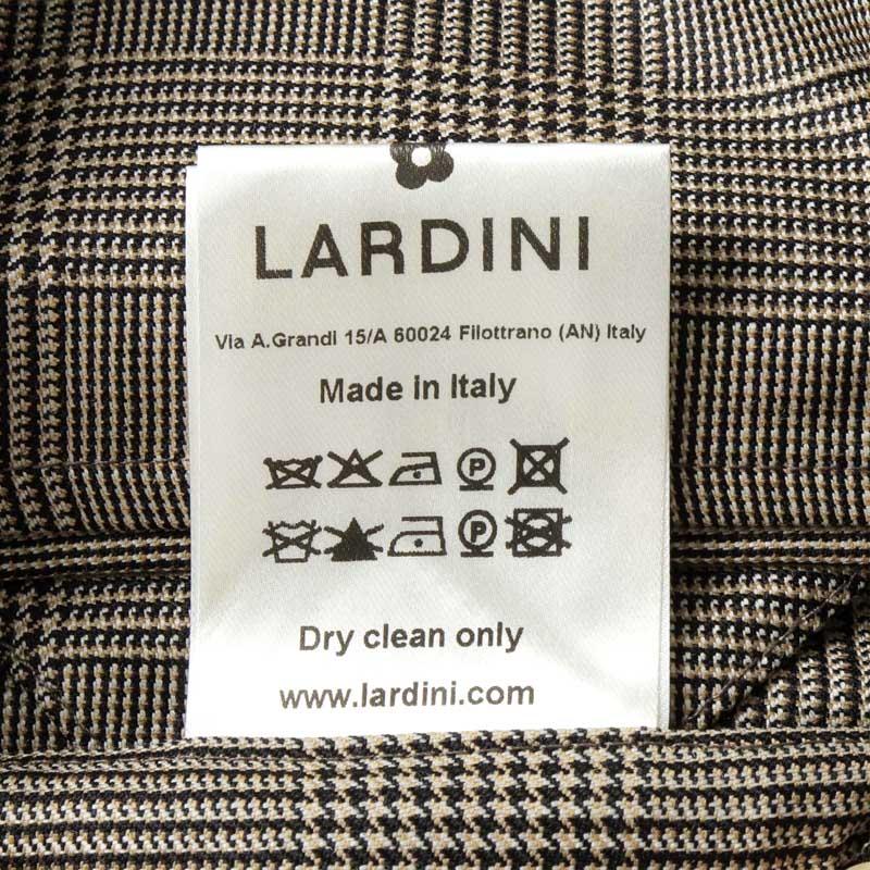 LARDINI / ラルディーニ ADVANCEハイツイストウールチェック柄3Bスーツ(JA6107AE/IVSF63427) （ベージュ×ブラック）の画像