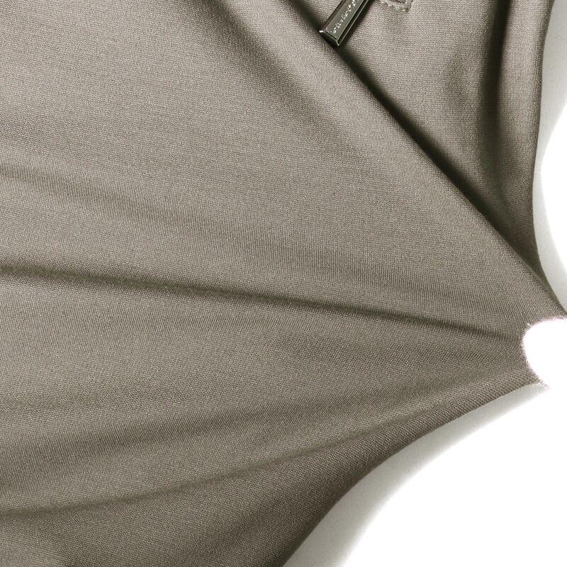 MOORER / ムーレー レーヨンナイロンスムースジャージー×ナイロンストレッチ切替しイージーカーゴショーツ(RANDALF-JFC) （TAUPE）の画像