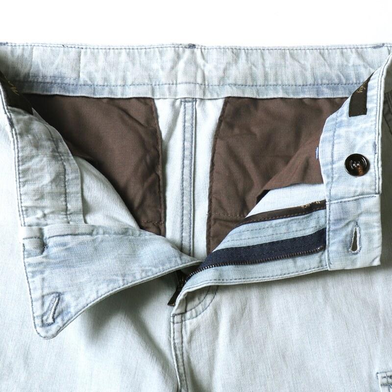 MOORER / ムーレー ウォッシュドコットンデニムスリムテーパードカーゴパンツ(BRODY-01 LIGHT DENIM) （LIGHT DENIM）の画像