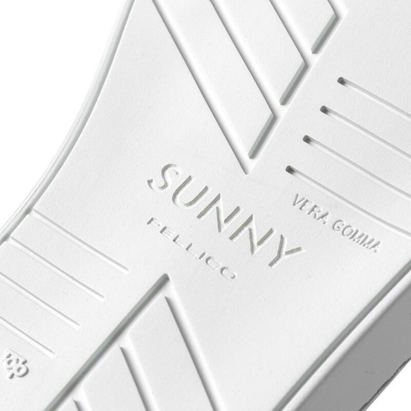 PELLICO SUNNY / ペリーコサニー スエードレザーモカシン型スリッポンスニーカー(M005 VALENCIA) （アッパー：アイボリー ソール：ホワイト）の画像