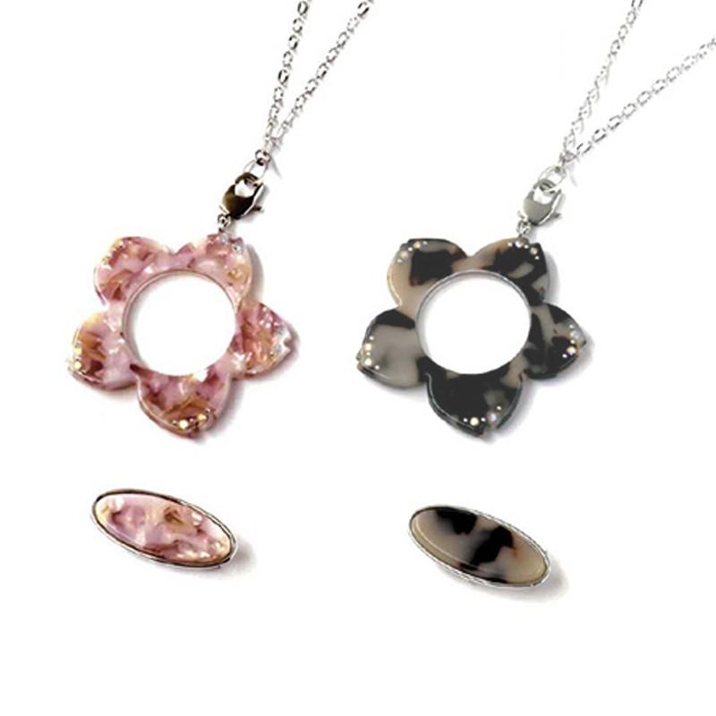 公式の ネックレス ブローチルーペ 花形 Bl1101 拡大鏡 プレゼント 母の日 敬老の日ペンダントルーペ おしゃれ レディース 史上最も激安 Www Aqtsolutions Com