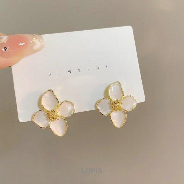 LUPIS（ルピス） ピアス レディース フラワー エレガント 上品