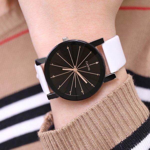 腕時計 レディース ラウンド 安い 時計 ブラック ホワイト かわいい アナログ ルピス W6 Lupis Yahoo 店 通販 Yahoo ショッピング