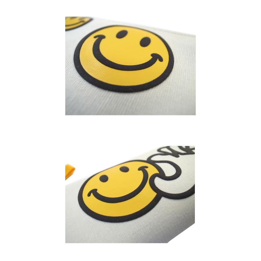 送料無料 スマイル ペンケース 4種 スマイリー ニコちゃん 筆箱 小物入れ ポーチ 文房具 ケース Smile Pencase 01 Lupo 通販 Yahoo ショッピング