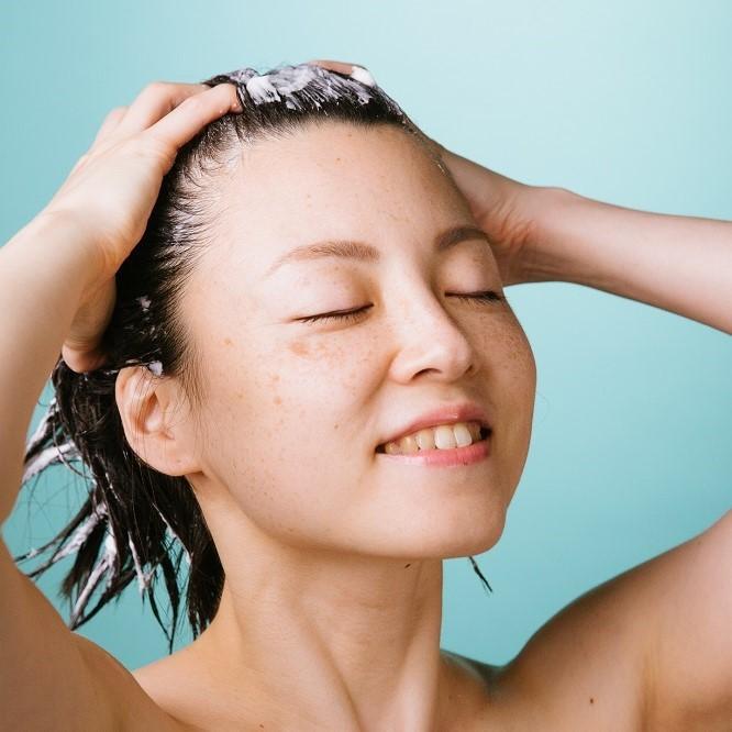 LUSH 現実頭皮 ROOTS スカルプ トリートメント クレンジング ノンシリコン 人気 ミント 清涼感 頭皮 ツヤ コスメ ラッシュ 公式 | LUSH | 03