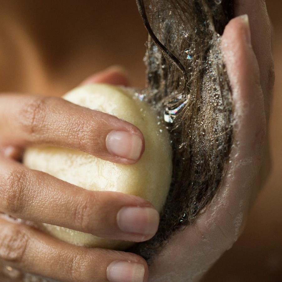 LUSH ハニーアイウォッシュドマイヘアー シャンプーバー 固形 シャンプー プレゼント 蜂蜜 乾燥 いい匂い ツヤ ノンシリコン 自然派 コスメ ラッシュ 公式 | LUSH | 05