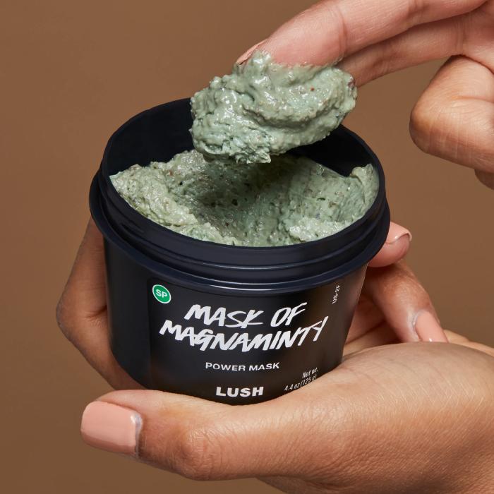 LUSH パワーマスクSP 125g フェイス ボディ スクラブ パック 合成保存料不使用 毛穴 黒ずみ ミント 爽快 コスメ ラッシュ 公式 | LUSH | 01