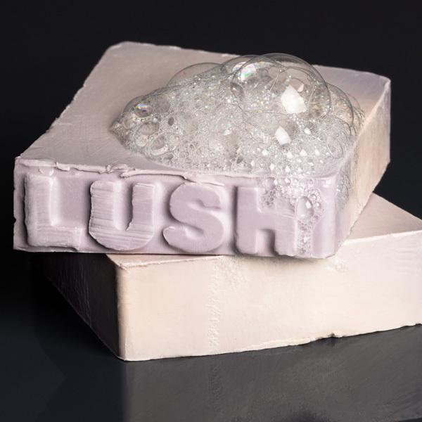 LUSH ラッシュ 公式 スリーピー ソープ 100g 固形 石鹸 プレゼント向け ラベンダー トンカ いい匂い リラックス アロマ 保湿 手作り｜lush｜02