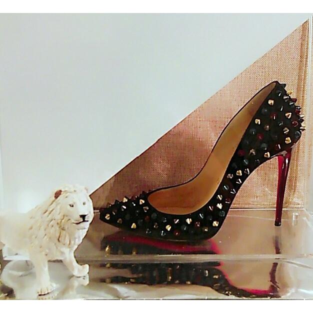 Lust　Case魅せる靴ケース　白　 靴　収納　コレクションケース　シューズボックス　クリア　おしゃれ　靴入れ　靴箱　靴収納　ラグジュアリー　モダン | 