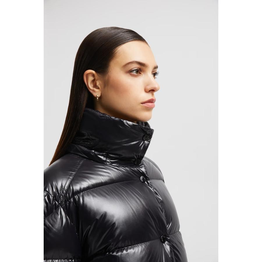 MONCLER レディース ダウンジャケット モンクレール Cavettaz MONCLER レディース ダウンジャケット モンクレール Cavettaz