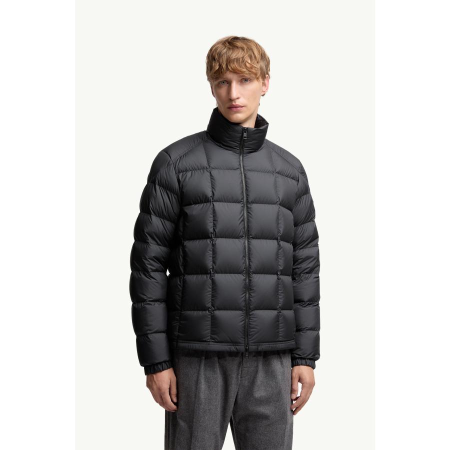MONCLER（モンクレール） メンズ ダウンジャケット Eglise Square