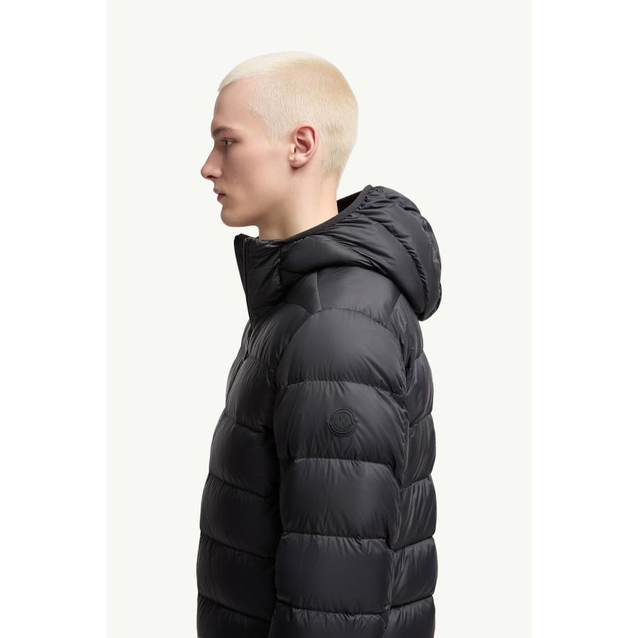 MONCLER（モンクレール） メンズ ダウンジャケット Erdon Short Down
