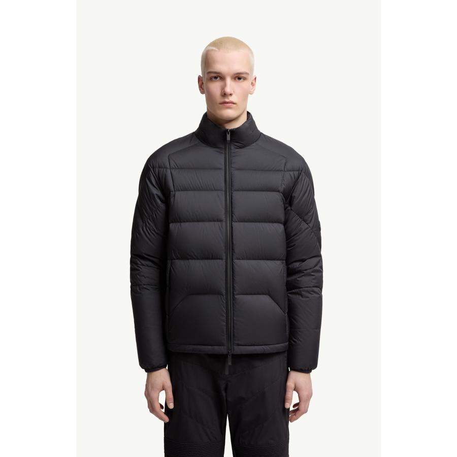 MONCLER（モンクレール） メンズ ダウンジャケット Bardane Short Down