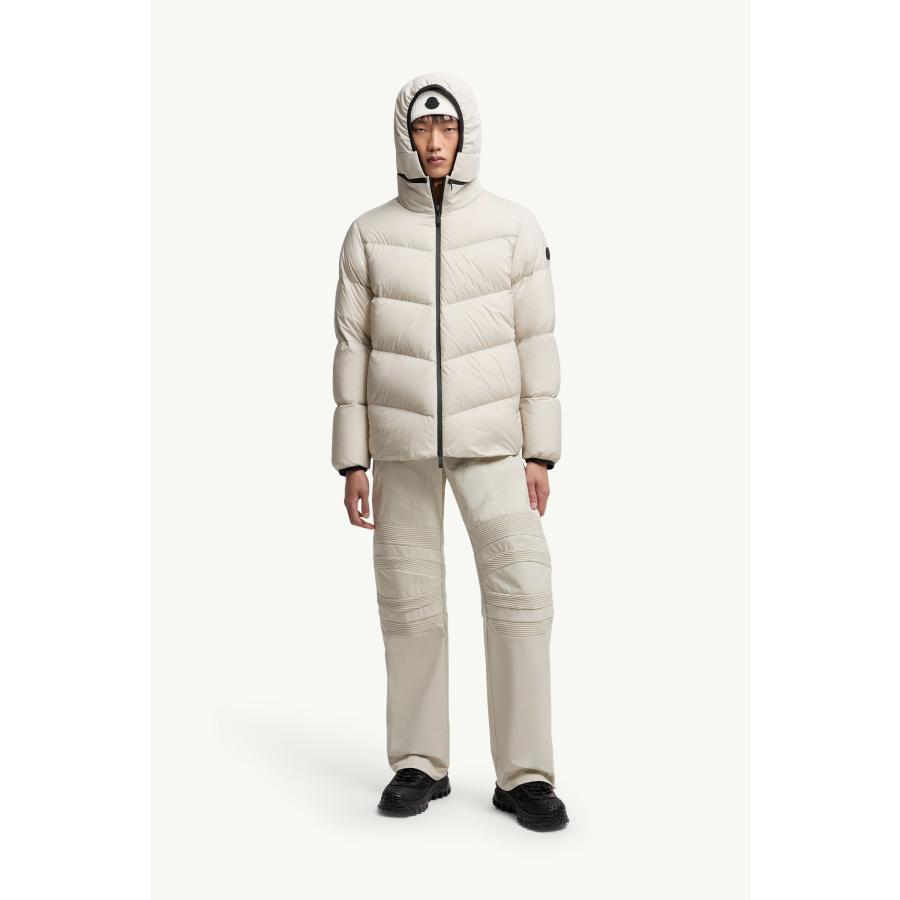 MONCLER（モンクレール） メンズ ダウンジャケット Forez Hooded Short