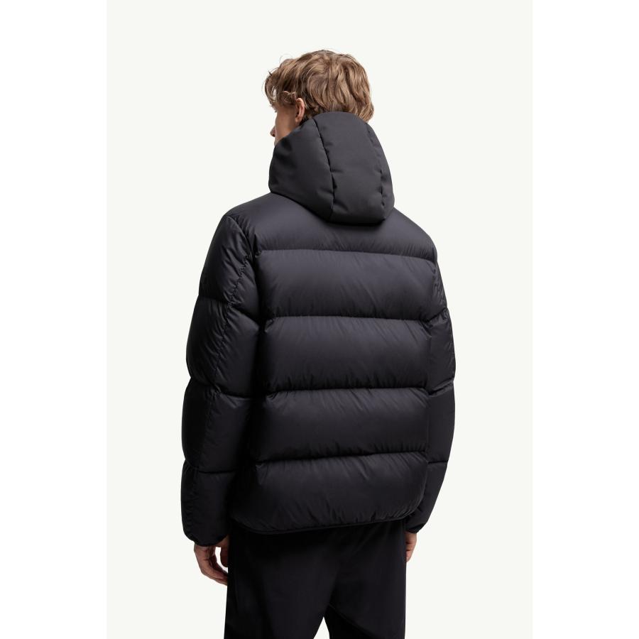 MONCLER（モンクレール） メンズ ダウンジャケット Forez Hooded Short
