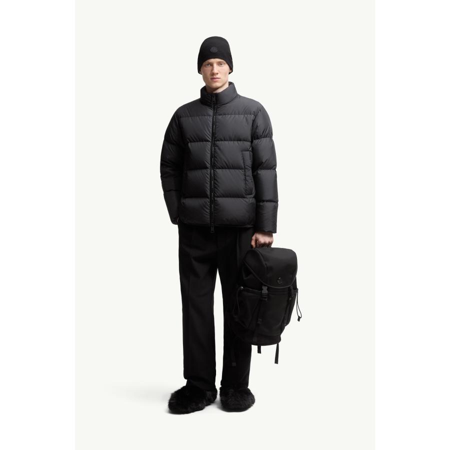 MONCLER（モンクレール） メンズ ダウンジャケット Erterle Short Down