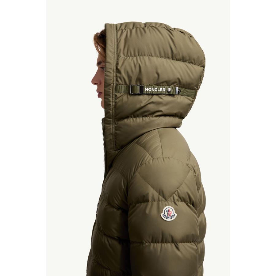 モンクレ ダウン MONCLER（モンクレール） メンズ ダウンジャケット Laveraet Hooded
