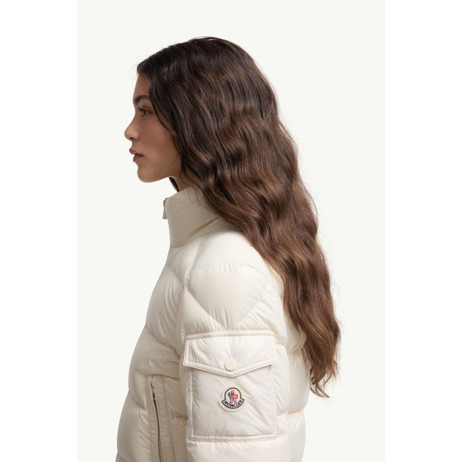 MONCLER（モンクレール） レディース ダウンジャケット Petra Short