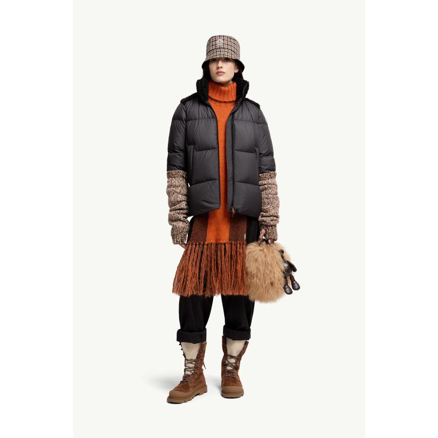 MONCLER（モンクレール） レディース ダウンジャケット Esnaie Teddy