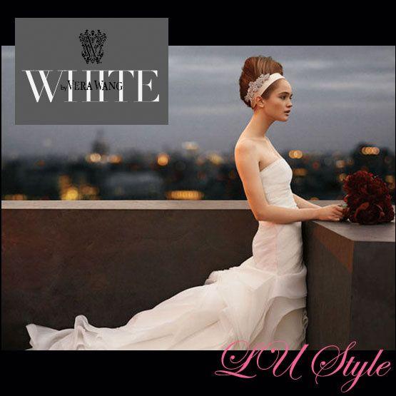 VERA WANG White by Vera Wang ホワイトヴェラウォン フワフワ花びら 