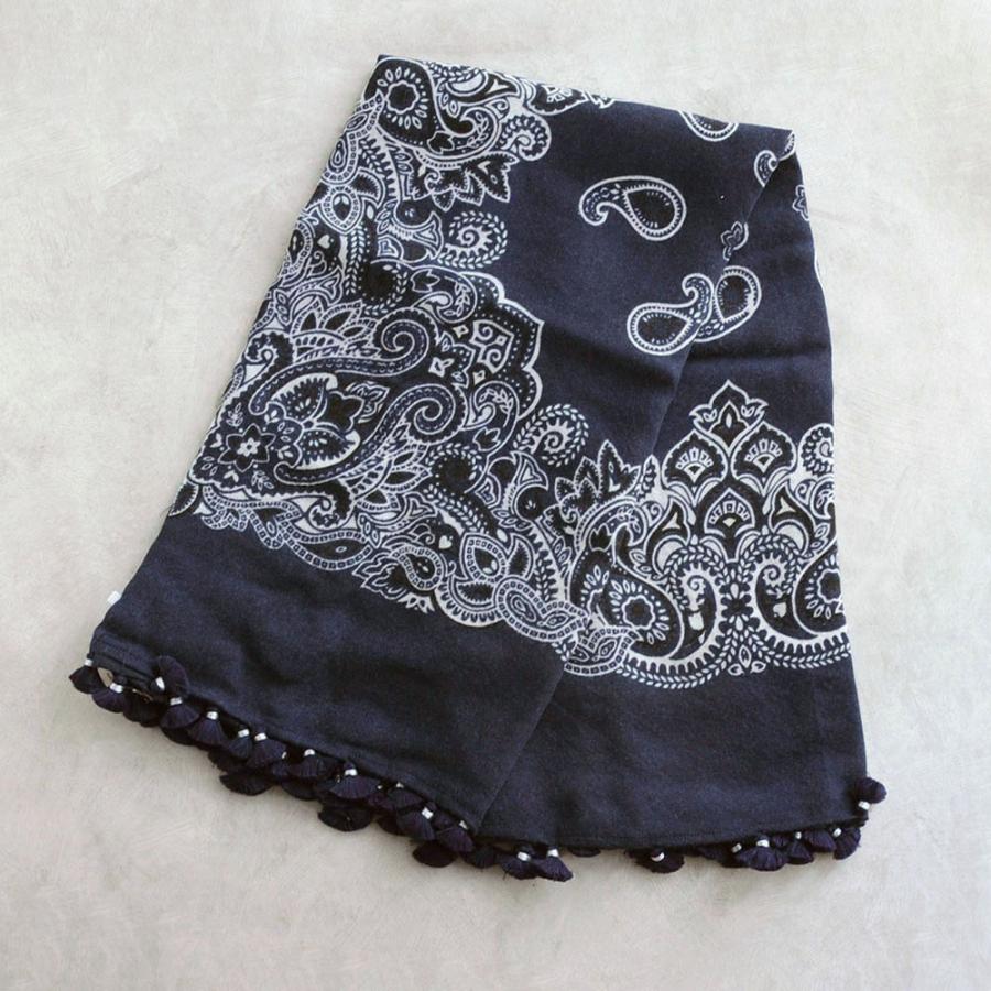 シトラス CITRUS POMPOM付き バンダナ柄 ウールストール ネイビー