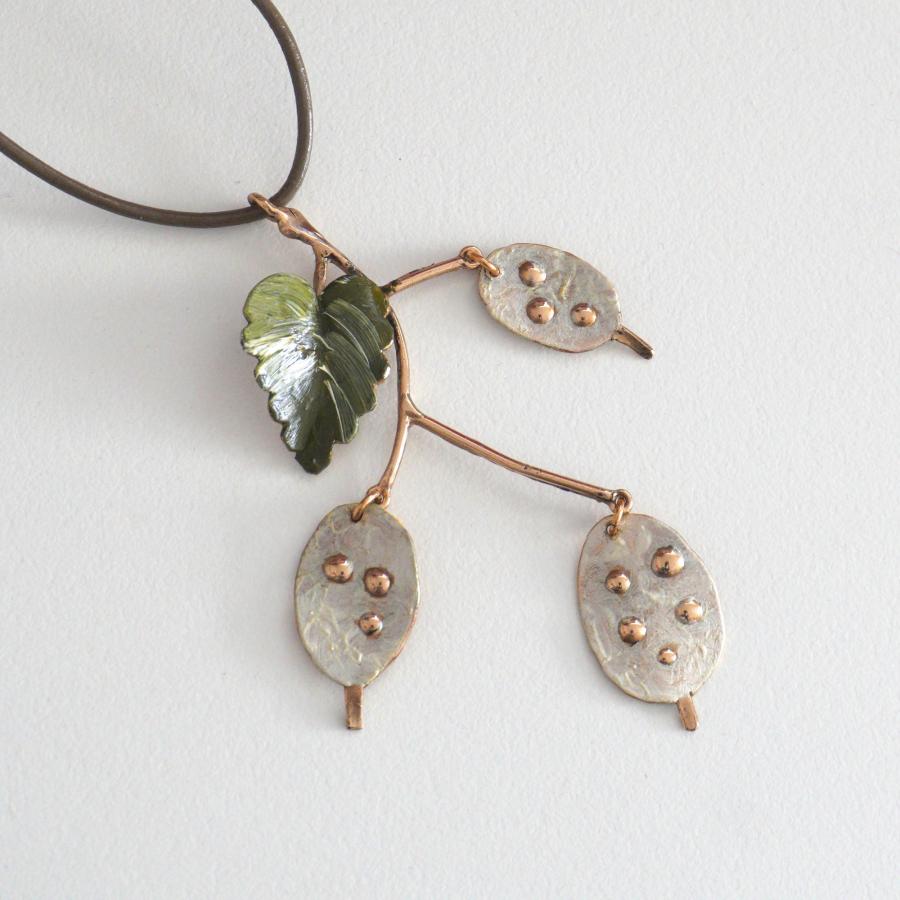 RENARD BIJOUX てんとう虫　ネックレス RENARD BIJOUX てんとう虫 ネックレス - メルカリ