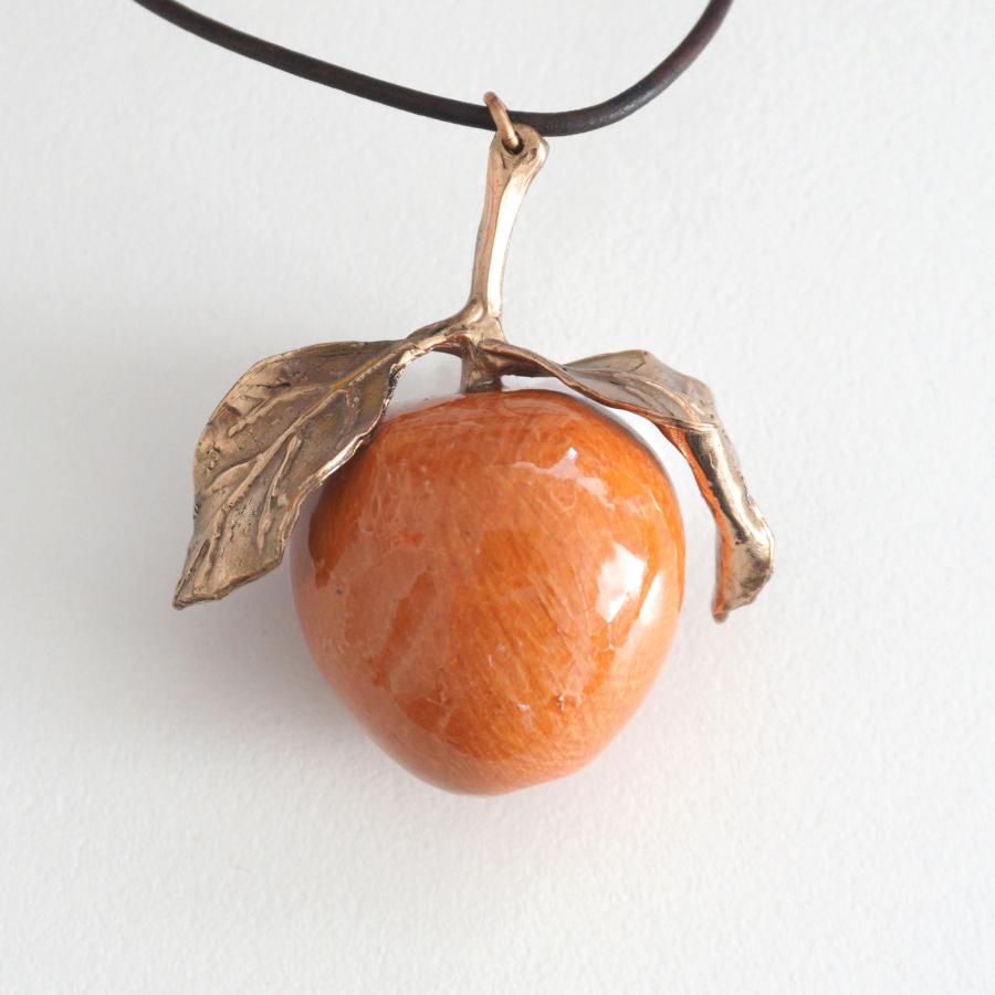 RENARD BIJOUX (レナードビジュー) アップル ネックレス オレンジ  