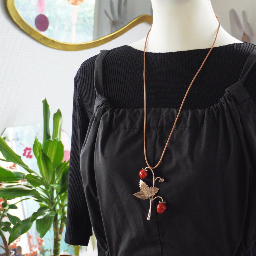 RENARD BIJOUX レナードビジュー ワイルドストロベリーのネックレス 