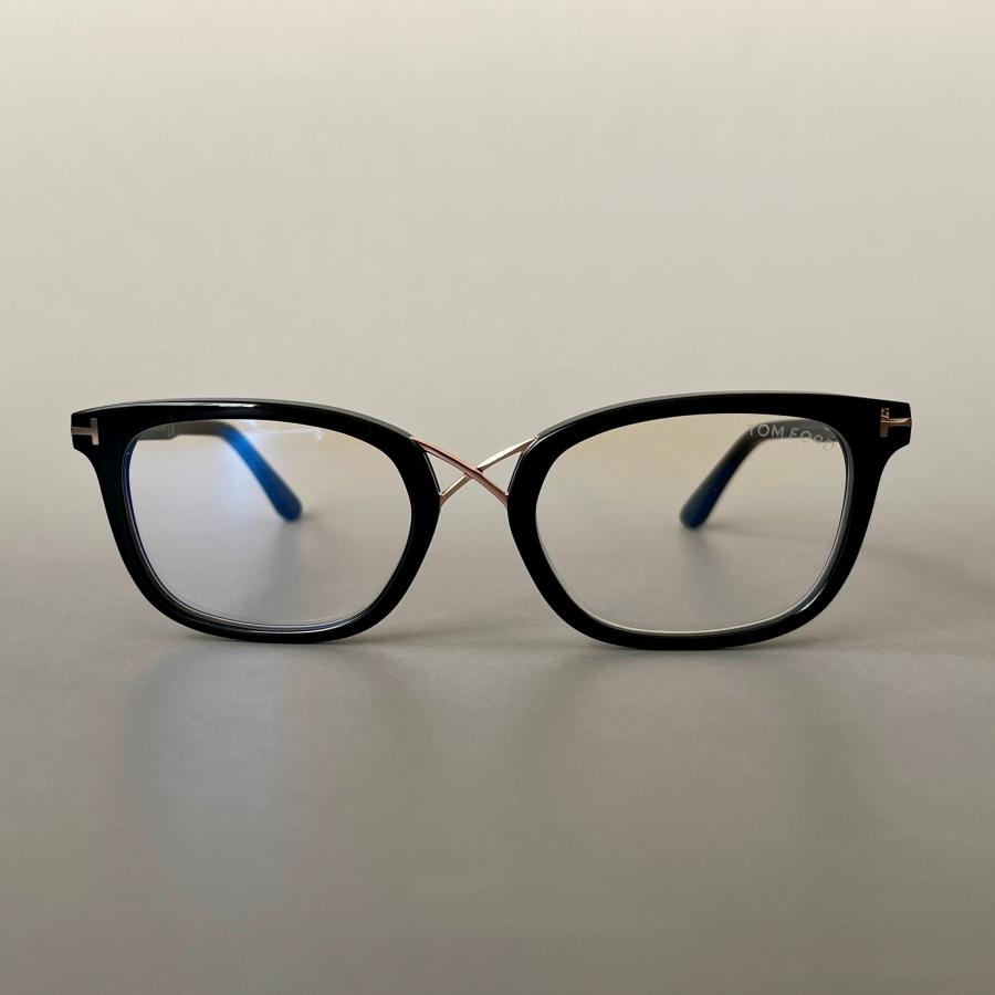 トムフォード メガネ スクエア ブラック ゴールド 黒 金 おしゃれ ゆったり TOM FORD EYEWEAR 【並行輸入品】トムフォード メガネ スクエア FT5637