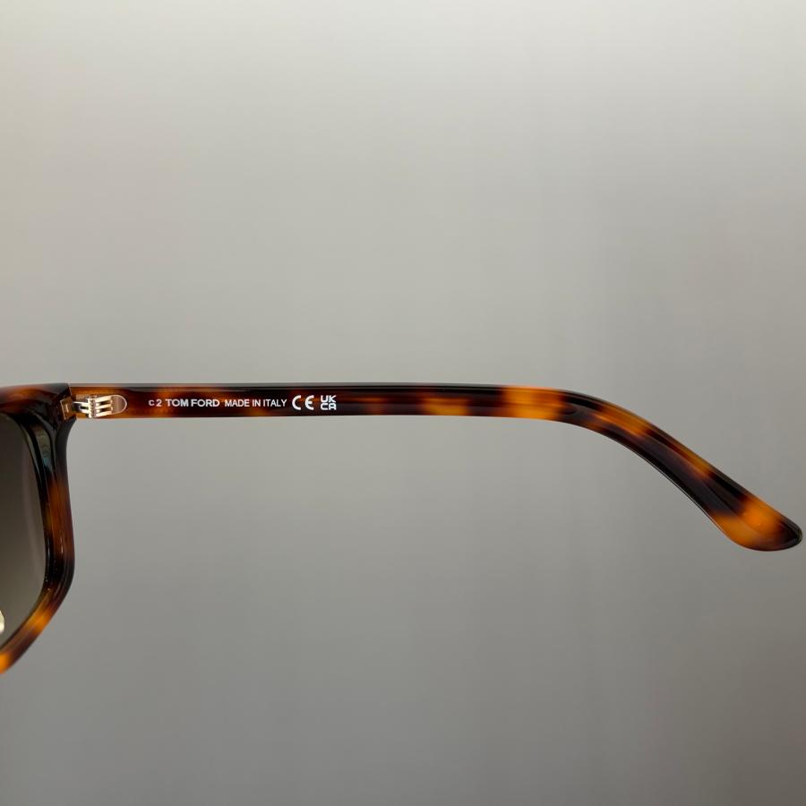 トムフォード メガネ ウェリントン ブラウン ゴールド スタイリッシュ 軽量 TOM FORD EYEWEAR 【並行輸入品】トムフォード サングラス
