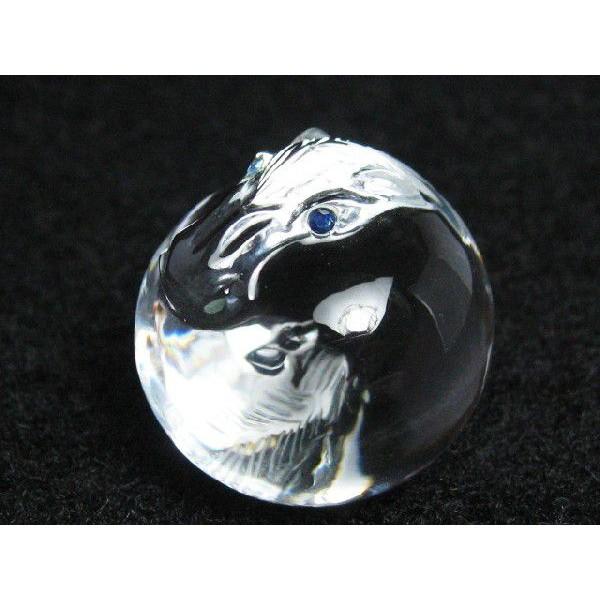 山梨彫刻置物 干支午年 天然水晶丸玉30 天然サファイヤ 桐箱入り 限定