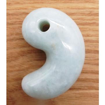 古代勾玉 本翡翠 ミャンマー産 AA 50mm前後 : luz - 通販