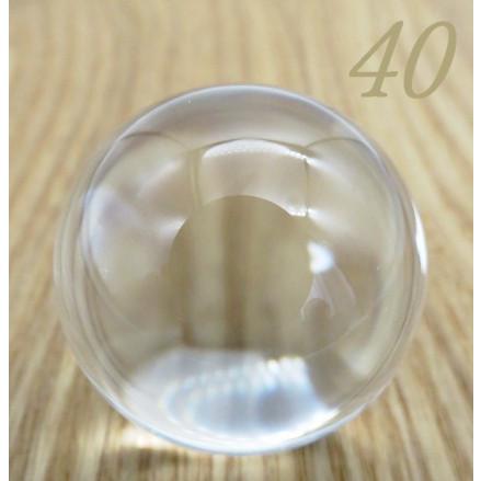 丸玉 水晶玉40mm玉 AA 透明度高い キズ有り