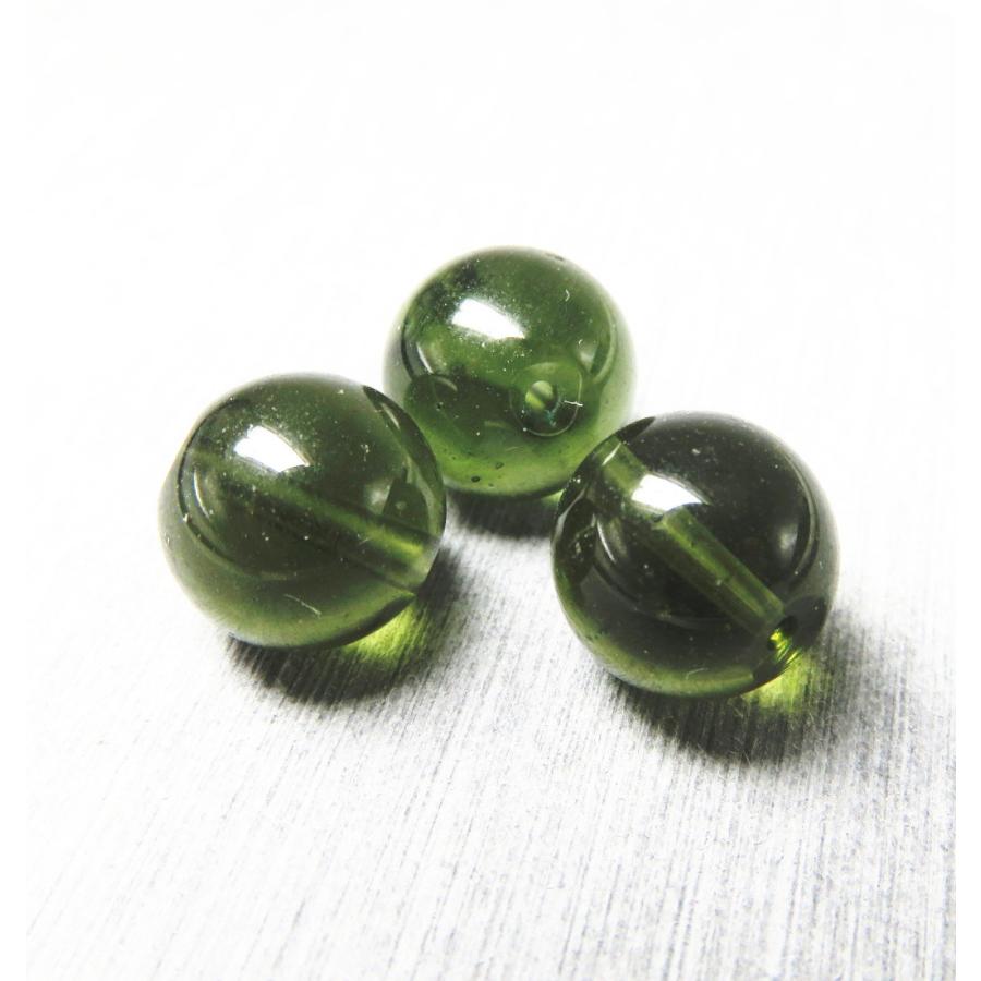 ★(黒狗皐羅！)モルダバイト 原石ビーズ 22×14×9.5ミリ②(SA) 楽天市場】ブラックモルダバイト 8ミリ テクタイト バラ売り 1粒